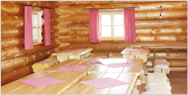Hütte